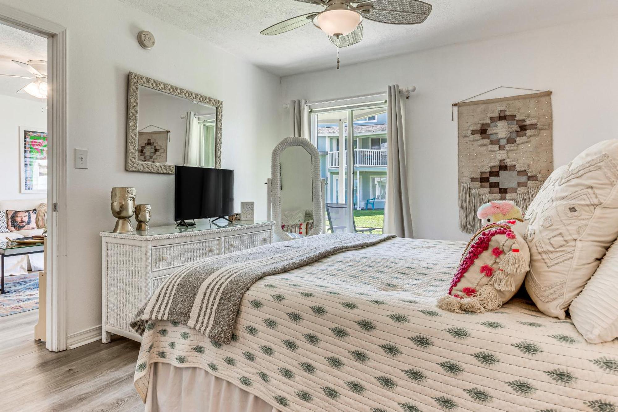 Eco-Bungalow Condo Pensacola Beach Access! ภายนอก รูปภาพ