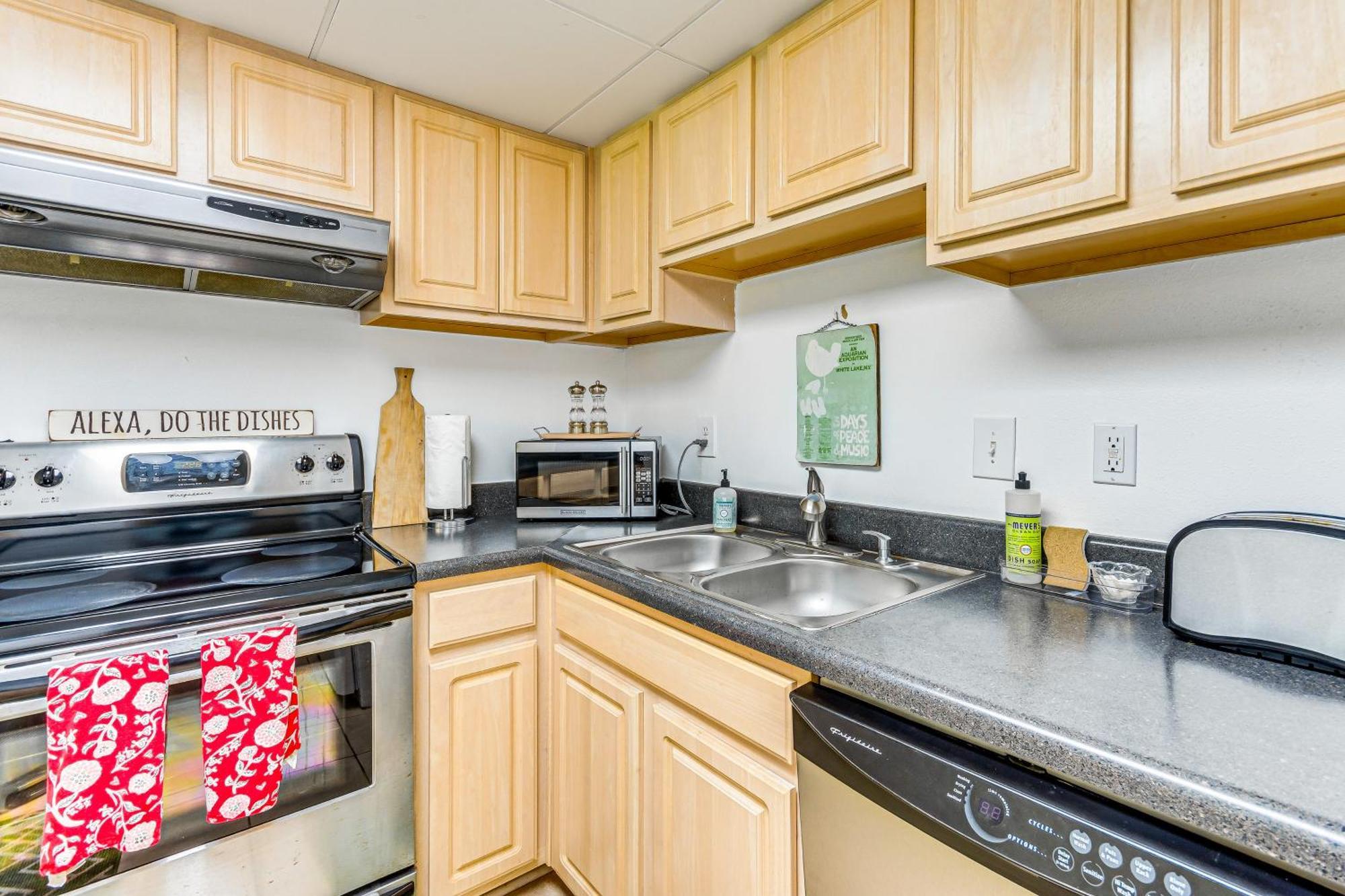 Eco-Bungalow Condo Pensacola Beach Access! ภายนอก รูปภาพ